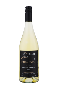 Chardonnay Frizzante, suché,  Nazdravie Zero